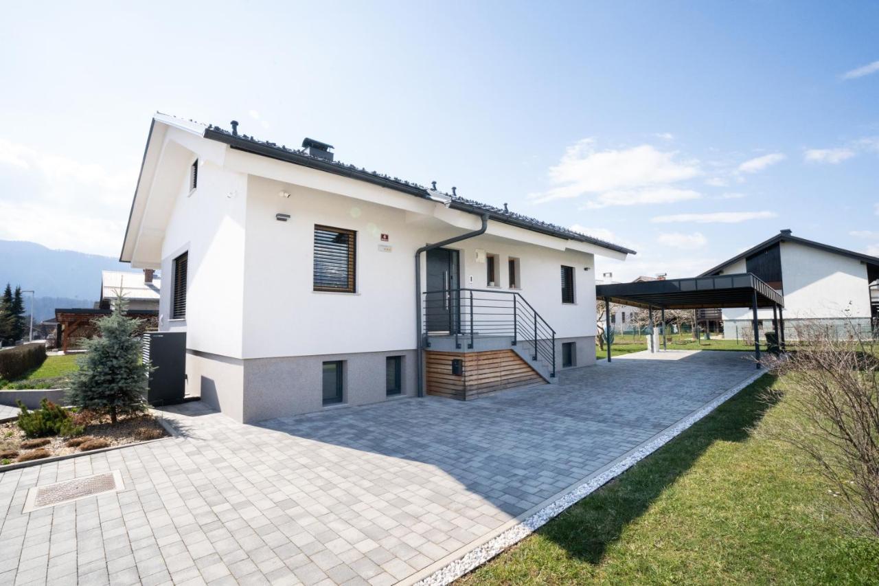 Home Away From Home Radovljica Esterno foto